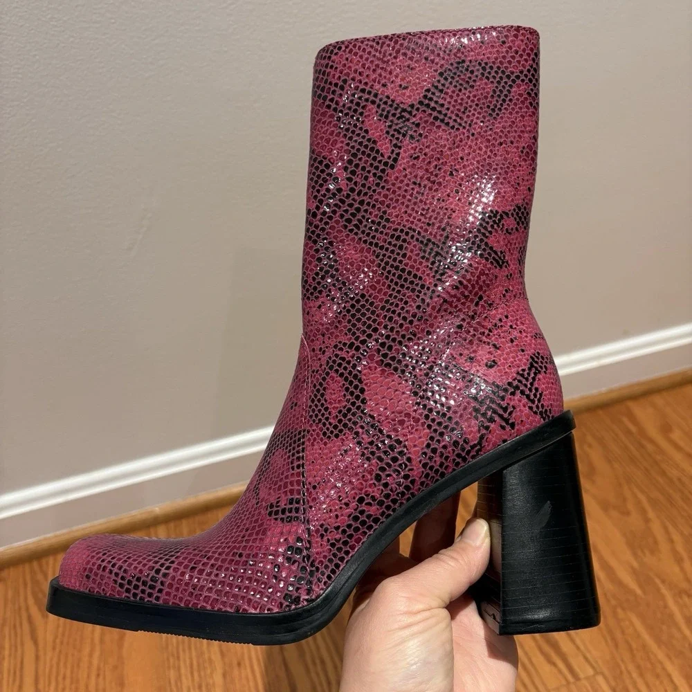 New Vtg Y2K Mainframe Magenta‎ Chunky Block Heel Leather Boot Square Toe 7 Bratz - Picture 5 of 13